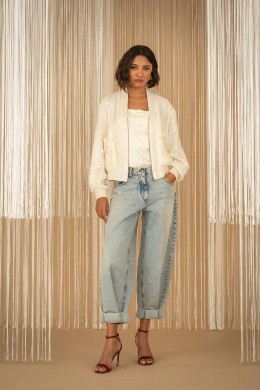 DENIM CON ROTURAS